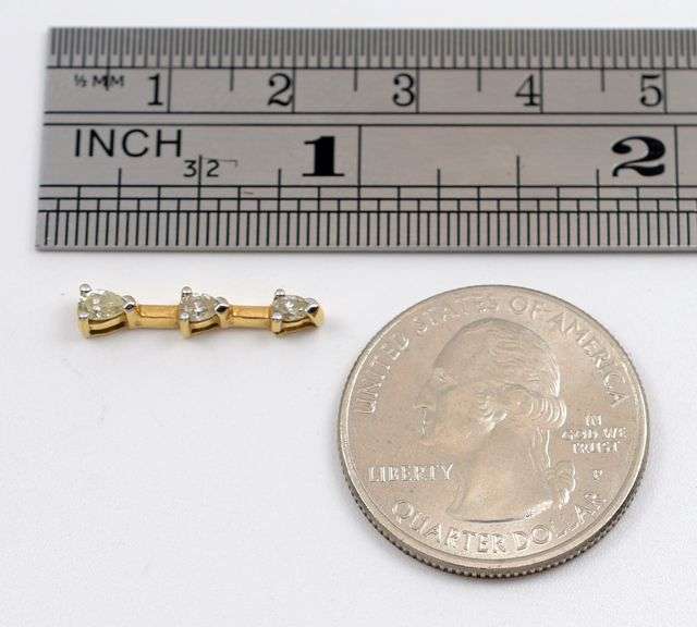 Nice 3 Pear Shaped Diamond Pendant