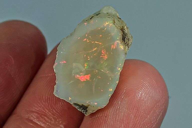 Large! 12ct Welo Opal specimen