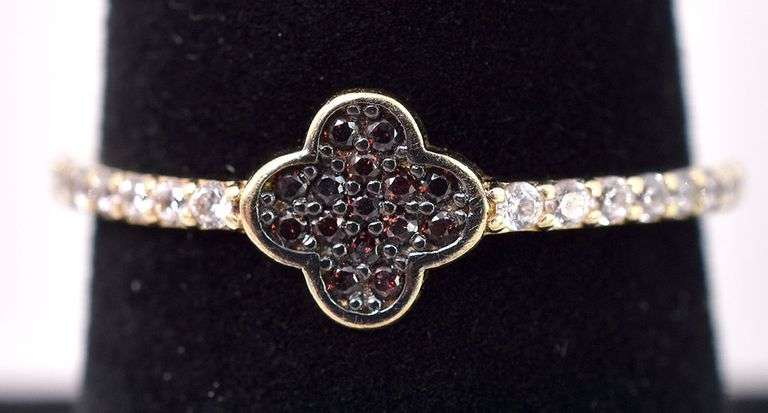 Amazing 14K Yellow Gold Garnet and Diamond Ring