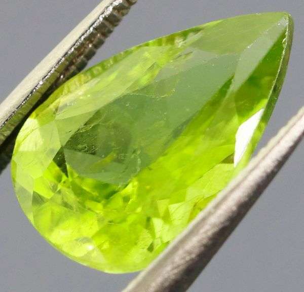 High fire! 2.88ct top Burma green untreated Peridot