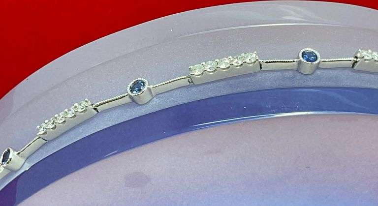 CERTIFIED 18K WHITE GOLD DIAMOND AND SAPPHIRE BRACELET.