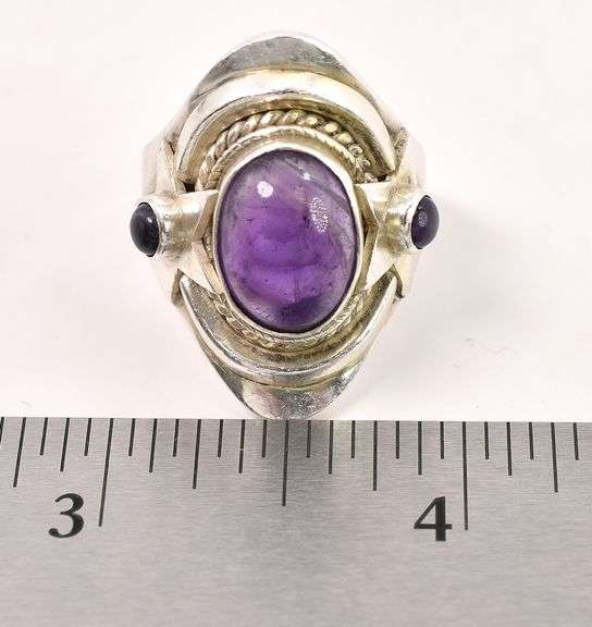 Sterling Silver Star Amethyst Ring