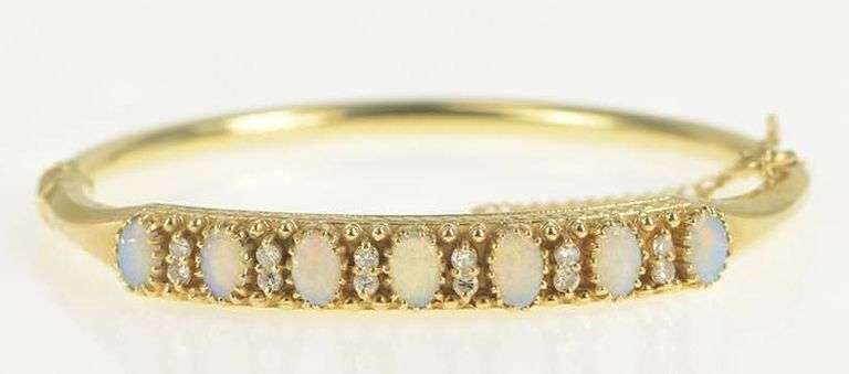 14K Yellow Gold 2.36 Ctw Oval Natural Opal Diamond Bangle Bracelet