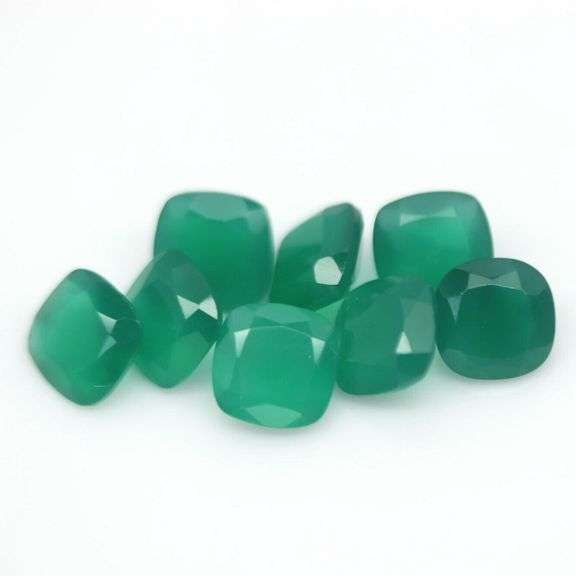 Breath taking 15.08ct mint green Botswana Agate set