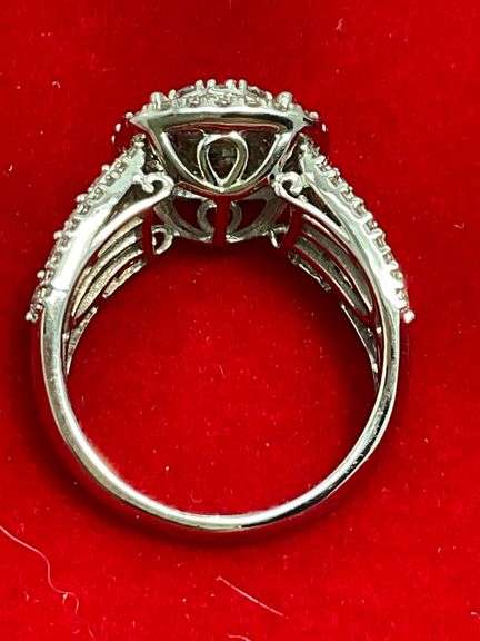 CERTIFIED 14K WHITE GOLD AND DIAMOND RING
