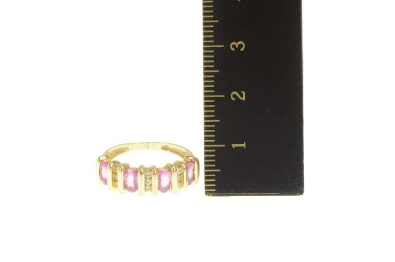 14K Yellow Gold 1.10 Ctw Oval Pink Sapphire Diamond Band Ring