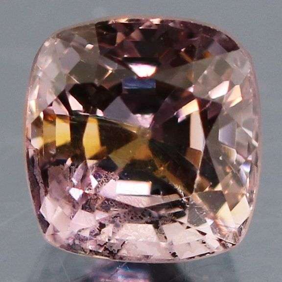 Dazzling 1.39ct untreated peachy violet Spinel