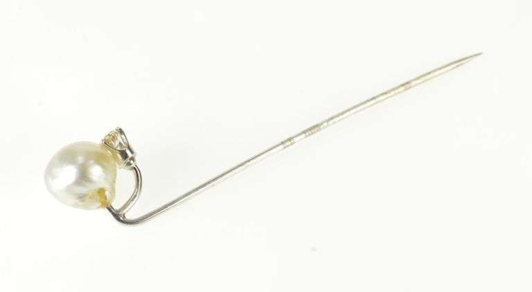 14K White Gold Victorian Pearl Diamond Accent Statement Stick Pin