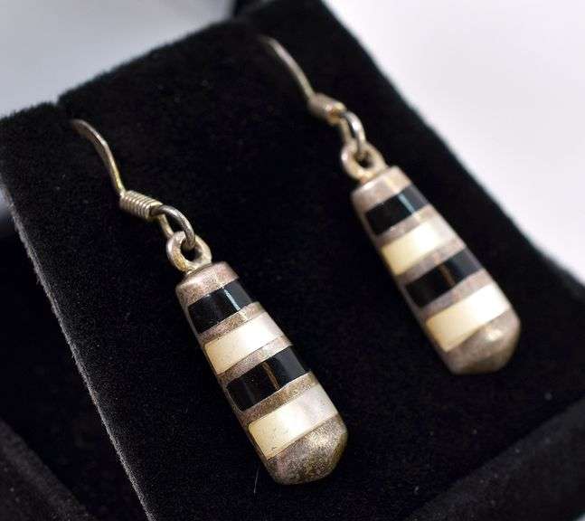 Sterling Silver Pearl and Onyx Inlay Dangle Earrings