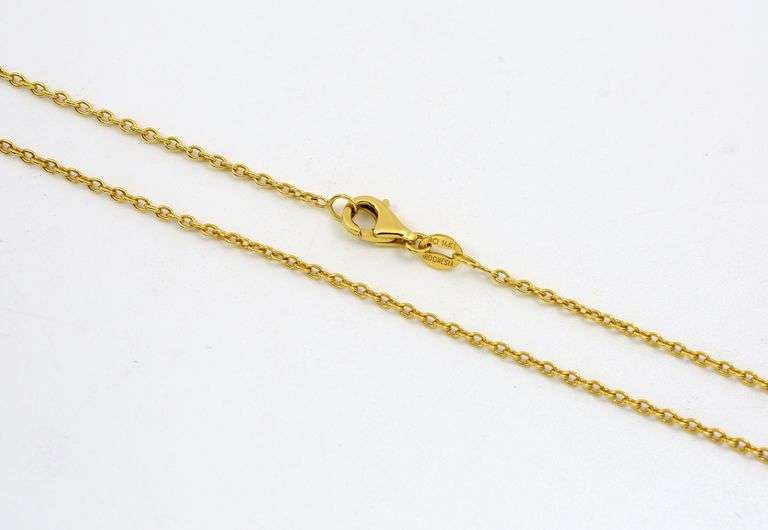 Sturdy 14K Cable Link Pendant Necklace