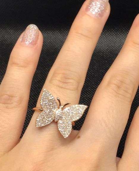 GLISTENING AND MESMERIZING 14K ROSE GOLD PAVE SET BUTTERFLY DIAMOND RING