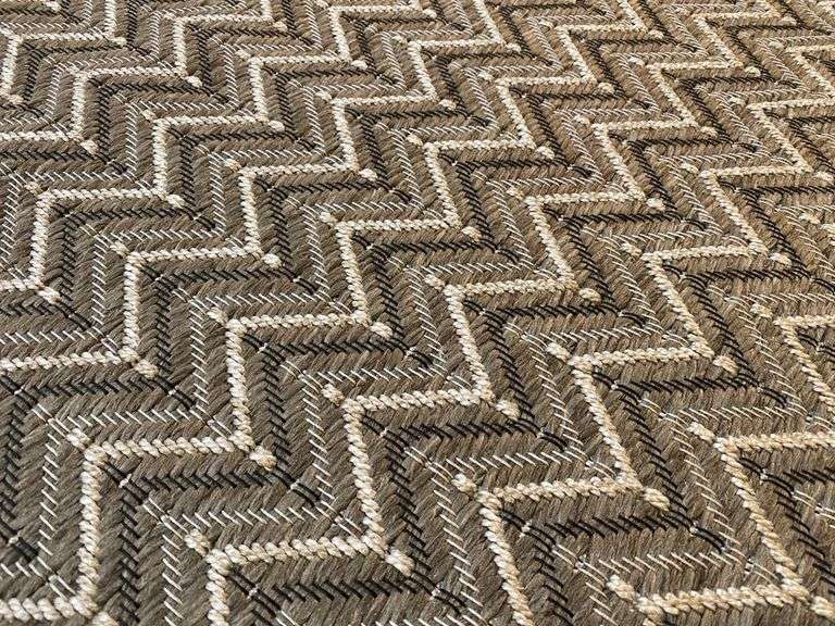 Indoor Outdoor Rug 5x8