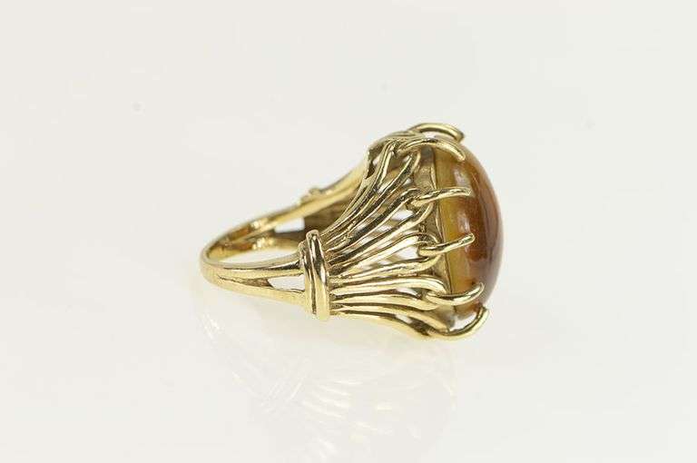 10K Yellow Gold 1960's Oval Tiger's Eye Retro Vintage Ring