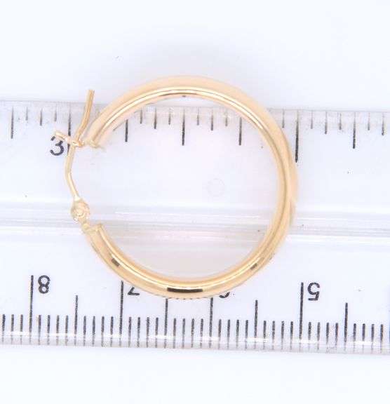 Nice Yellow Gold 6.2mm Gold Hoop Earrings