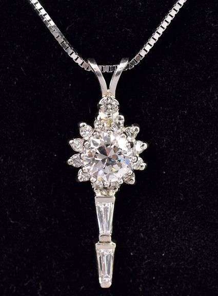 Absolutely Beautiful 14K White Gold Approx. 1.24CTW Diamond Pendant Necklace