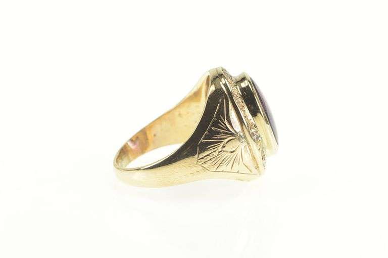 14K Yellow Gold Art Deco Amethyst Diamond Halo Etched Ring