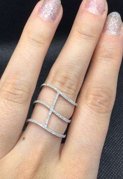 FANCY AND STYLISH 14K WHITE GOLD TRIPLE BAR DIAMOND COCKTAIL RING