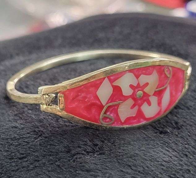 BEAUTIFUL SILVER MOTHER OF PEARL BANGLE BRACELET