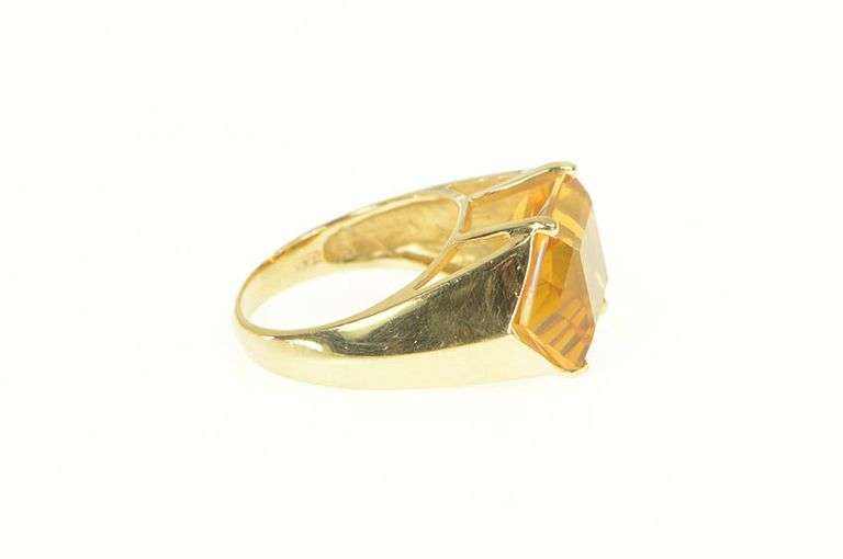 14K Yellow Gold Navette Citrine Retro Fancy Solitaire Cocktail Ring