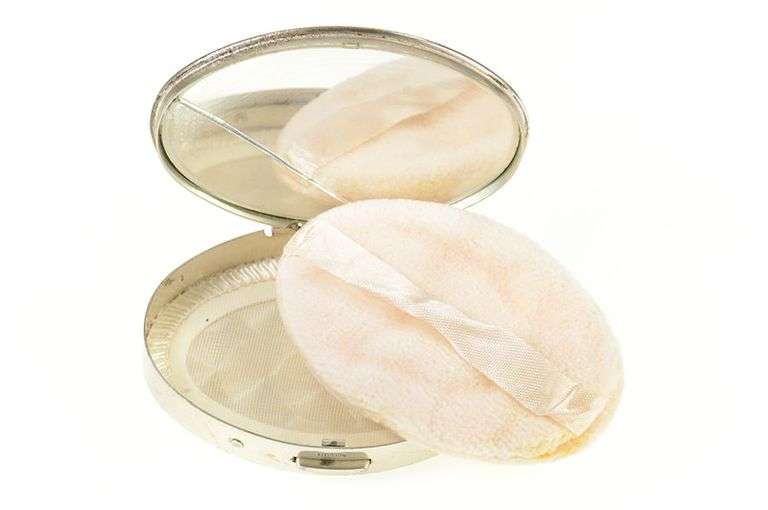 Sterling Silver Oval Simple Retro Makeup Compact Box