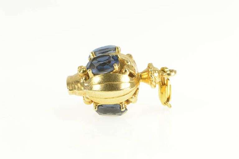 14K Yellow Gold 1950's 3D Syn. Sapphire Crown Queen King Charm/Pendant