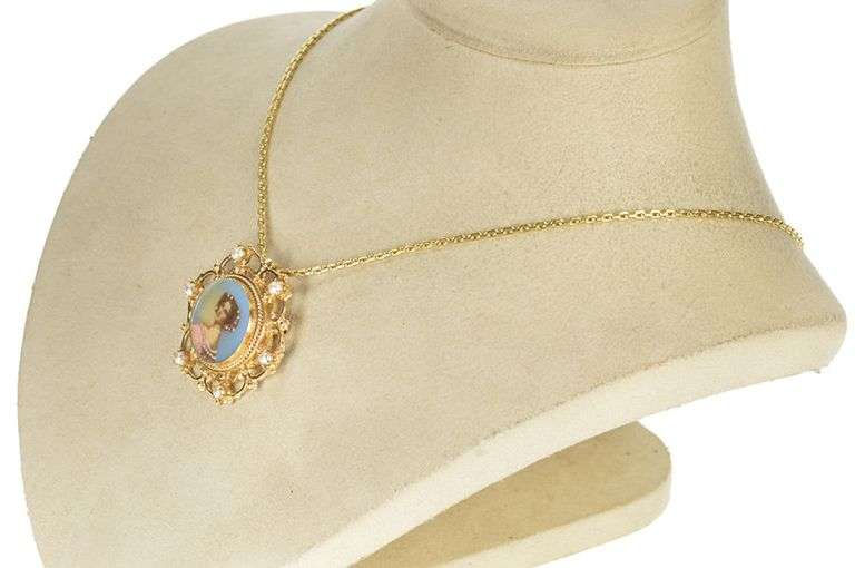 14K Yellow Gold Ornate Victorian Painted Lady Pearl Scroll Pendant/Pin