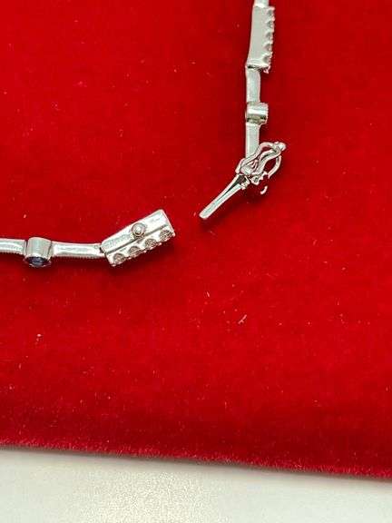CERTIFIED 18K WHITE GOLD DIAMOND AND SAPPHIRE BRACELET.