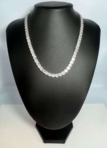 14 Kt White Gold Plate 74 Piece 103.5 Ct Simulated Diamond Necklace
