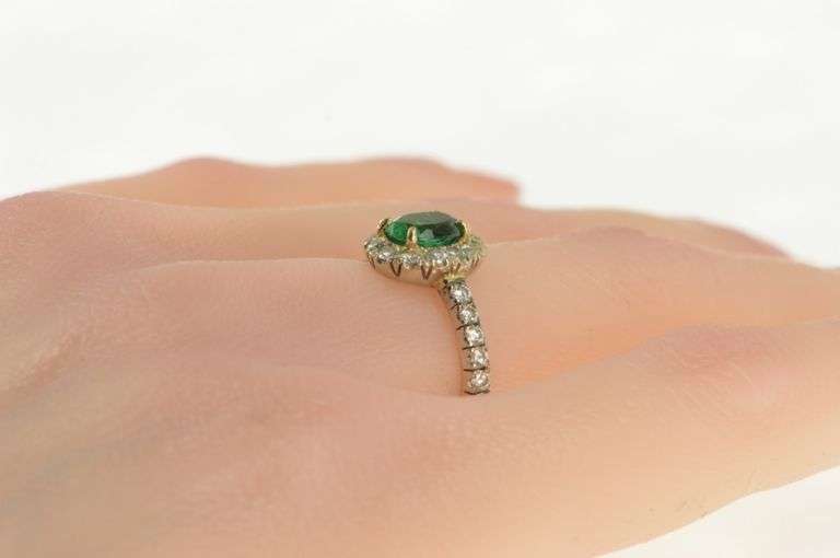 14K White Gold 1.43 Ctw Emerald Diamond Halo Engagement Ring