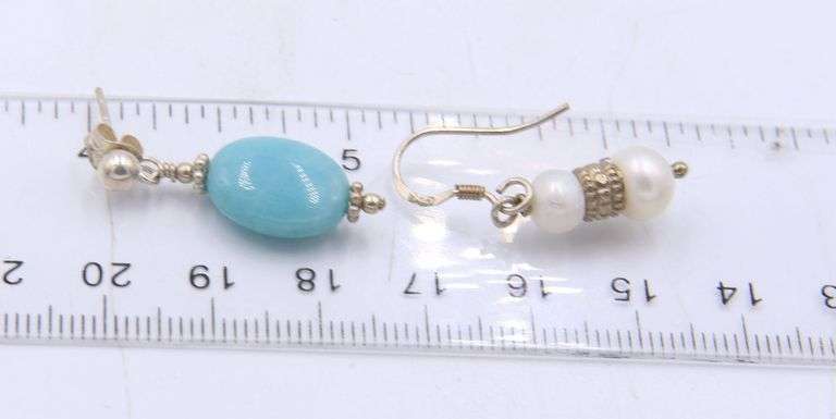 Group Lot of Vintage 925 Sterling Silver Earrings and Pendants