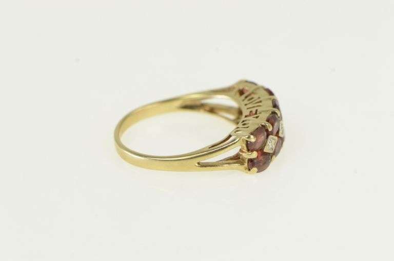 10K Yellow Gold Oval Garnet Diamond Squared Cluster Ring