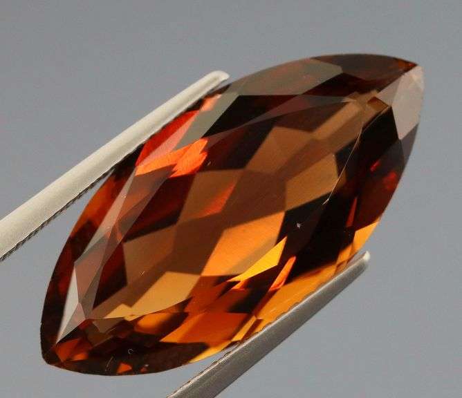 Stunning 15.36ct marquise cut Imperial Topaz