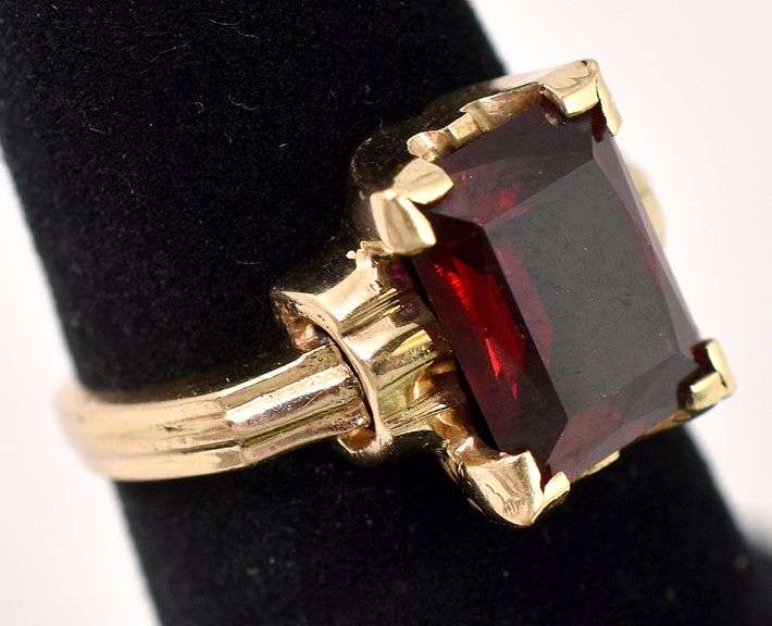 Lavish Lab Ruby Ring in Yellow Gold