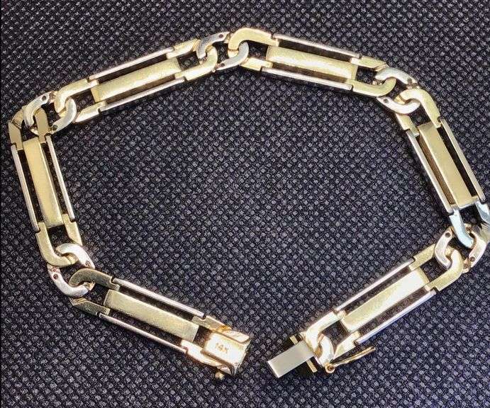 STYLISH AND ELEGANT 14K TWO TONE ONYX AND DIAMOND BRACELET