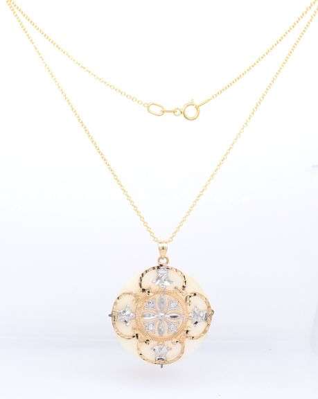 Beautiful Yellow Gold 2 Tone Mop Diamond Cut Pendant with Chain
