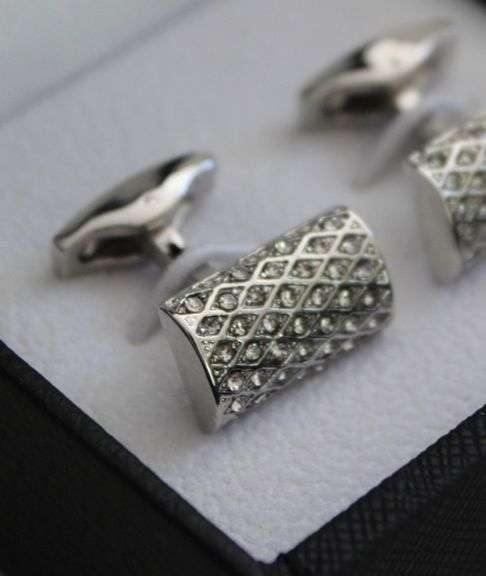 Silver color Jeweled Style Cufflinks By Carelli