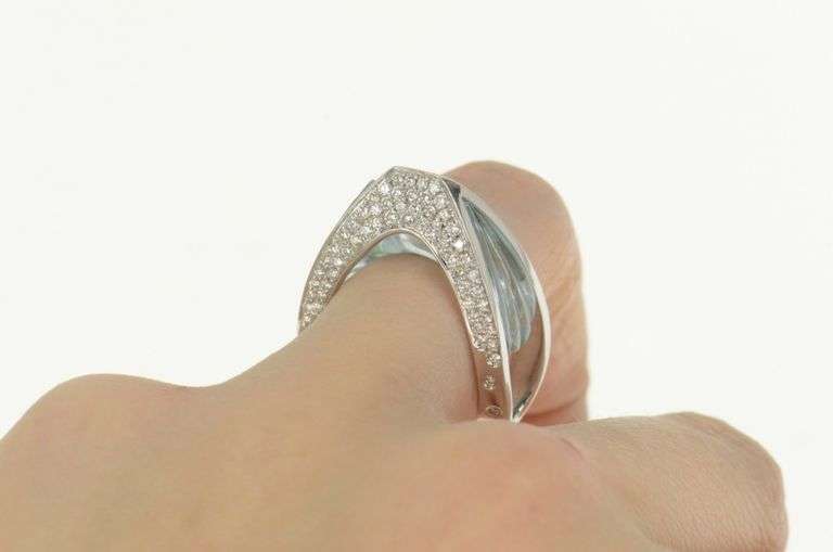 18K White Gold 5.00 Ctw Pave VS Diamond Modernist Blue Glass Ring