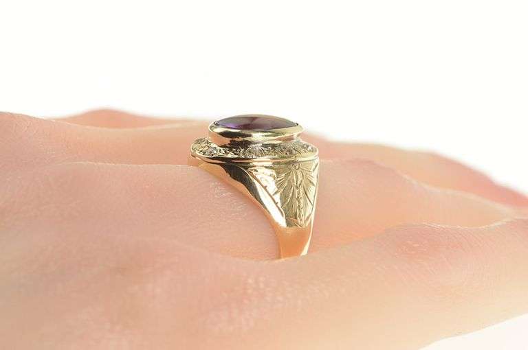 14K Yellow Gold Art Deco Amethyst Diamond Halo Etched Ring