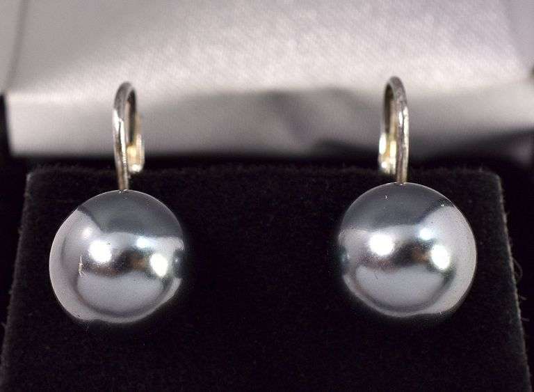 Sterling Silver Black Pearl Dangle Earrings