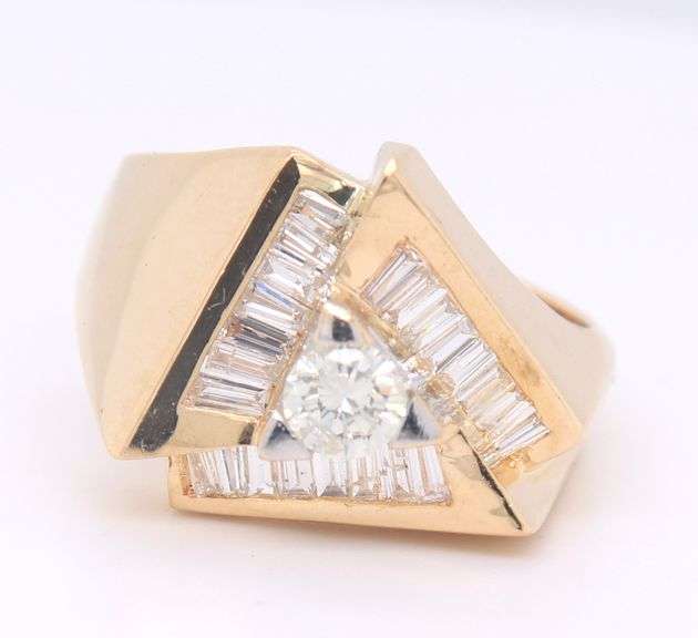 Majestic Yellow Gold Center and Baguette Diamond Triangle Ring