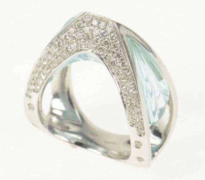 18K White Gold 5.00 Ctw Pave VS Diamond Modernist Blue Glass Ring
