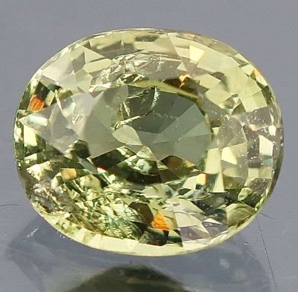 Top tier .92ct wheat blonde Sapphire
