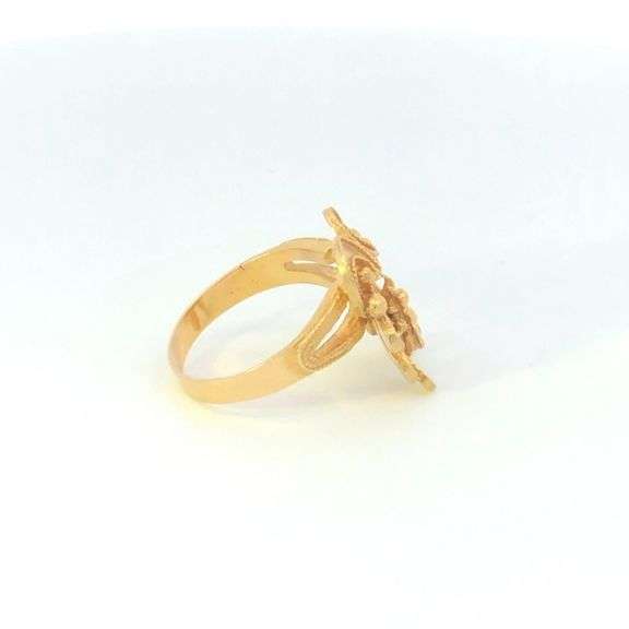 18K Yellow Gold Elaborate Honey Bee Flower Statement Ring
