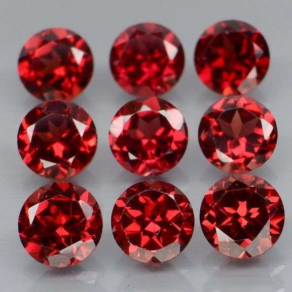 Premium 5.47ct round cut cherry red Garnet set