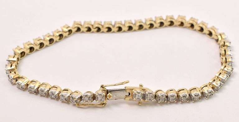 Gorgeous Yellow Gold Diamond Tennis Bracelet