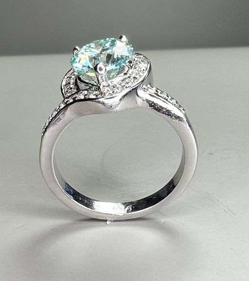 Dazzling 3 Ct Ice Green Fire Moissanite Heart Ring