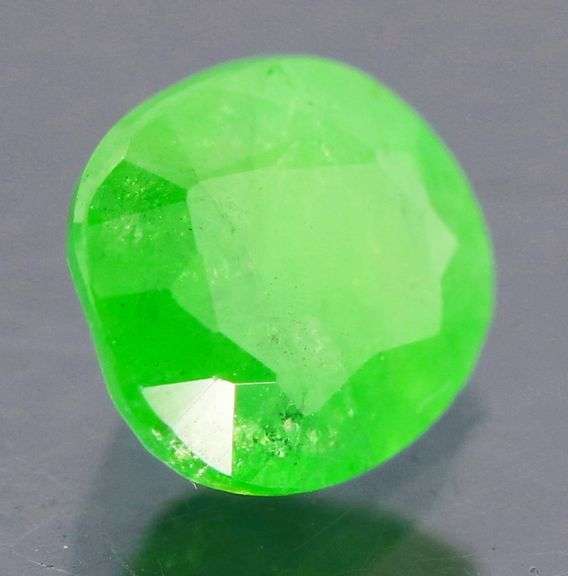 Gorgeous glowing 1.02ct Tsavorite Garnet