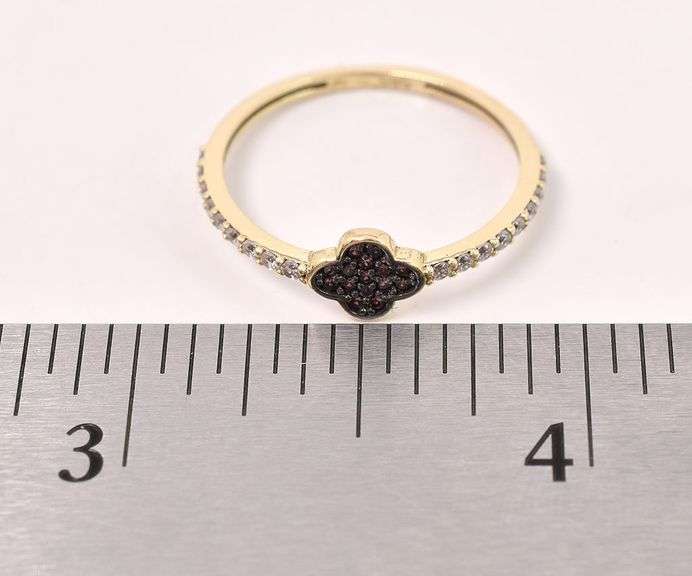 Amazing 14K Yellow Gold Garnet and Diamond Ring