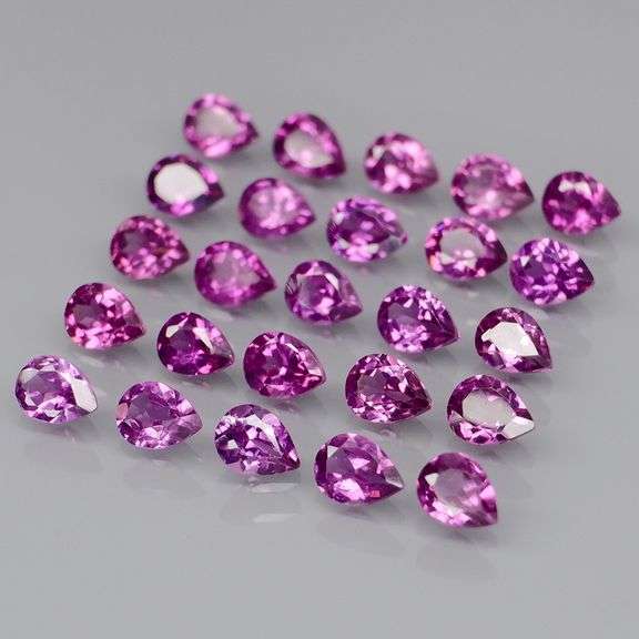 Amazing 5.07ct Rhodolite Garnet set