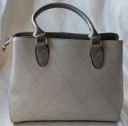 Fine Leather Bag with Designer look